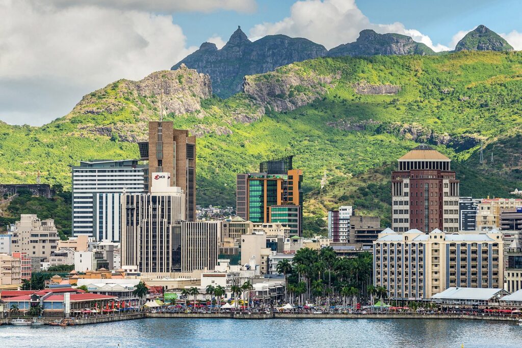 ENLP_MAU_CZ_17 Mauritius warmly welcomes digital nomads