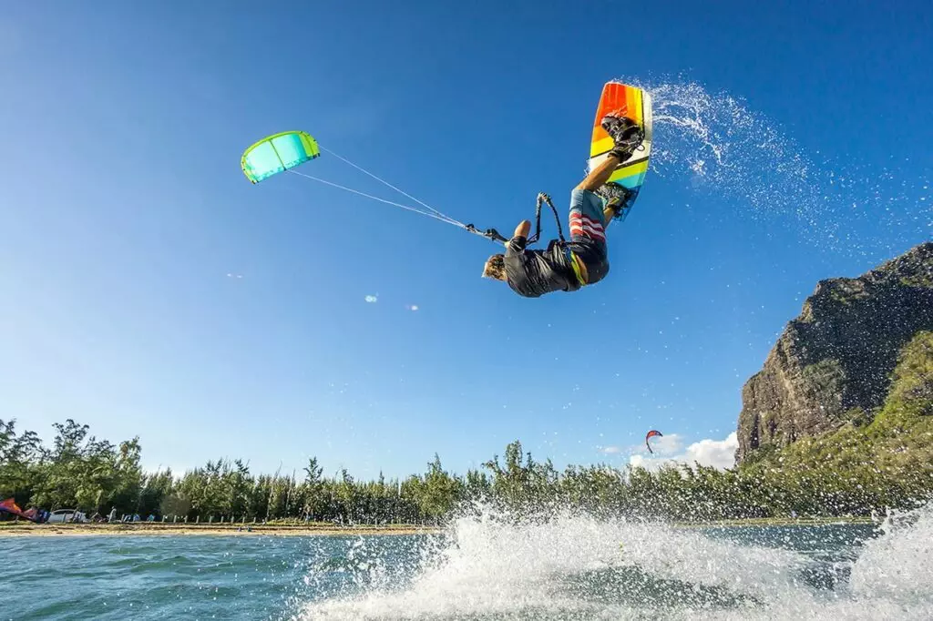 Kite Surf in Mauritius - Top 5 Activities to do in Mauritius - Things to do in Mauritius - West and South Coast - Ile Maurice Surf